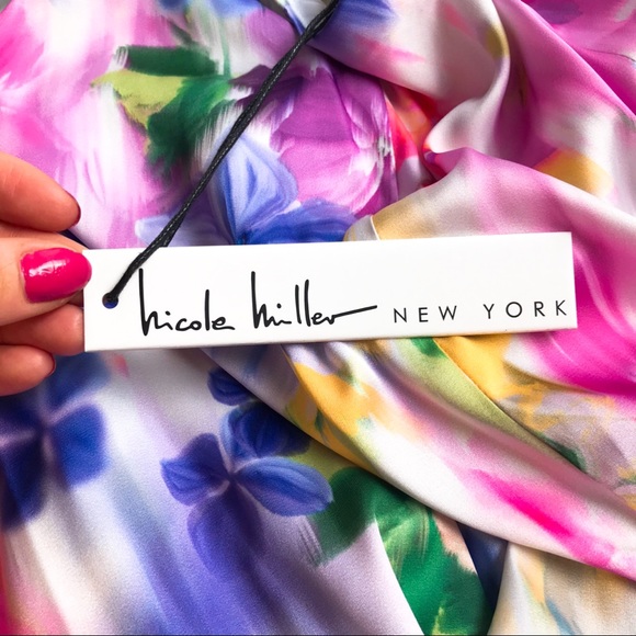 🌷 NICOLE MILLER NEW YORK MULTI FLORAL MAXI DRESS! - Picture 8 of 12